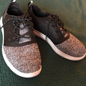 Under Armour Tennis Shoes